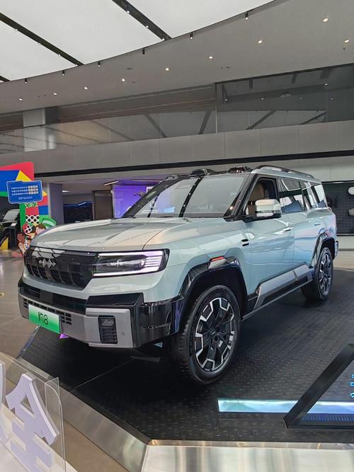 佛山148比亚迪方程豹硬派越野的爆款，英菲尼迪35周年与你共成长